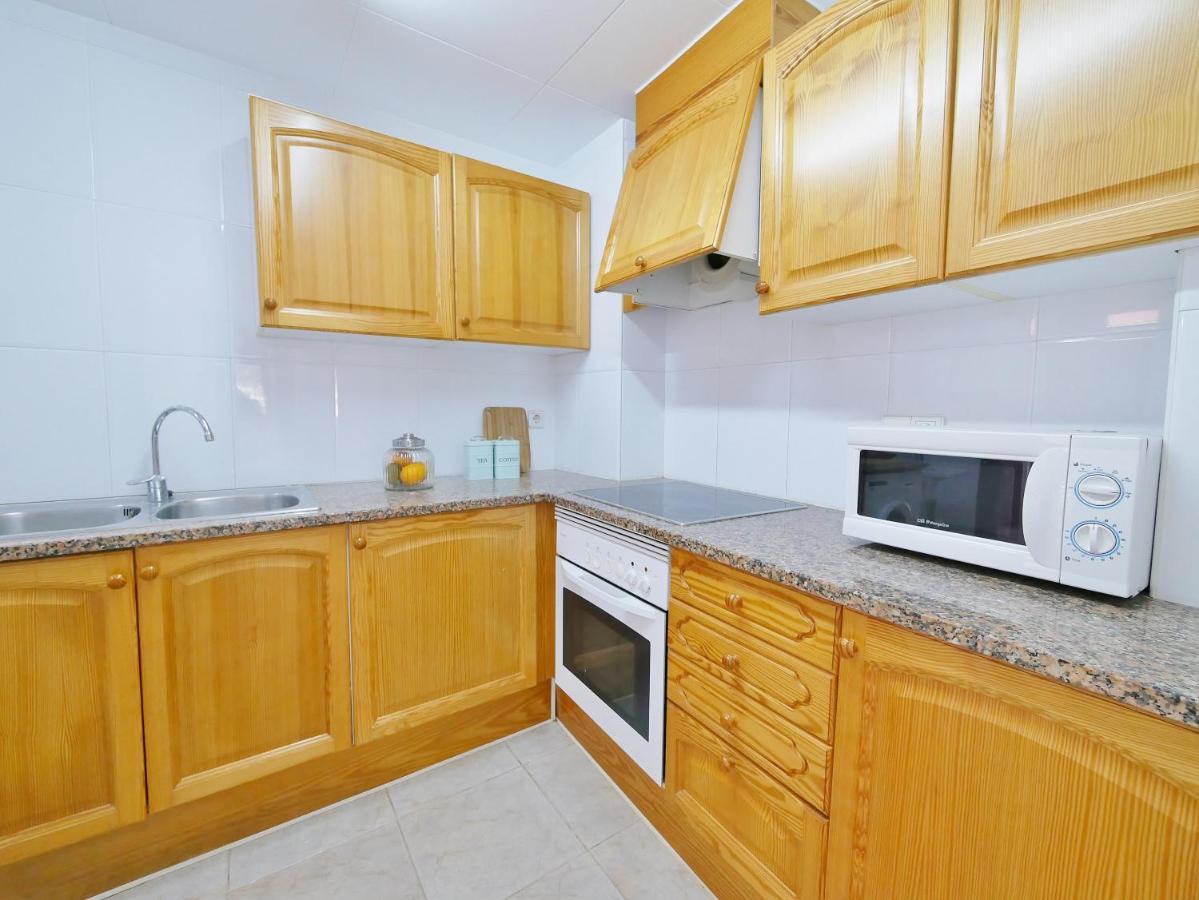 Apartamento Con Piscina En Льяфранк Екстер'єр фото